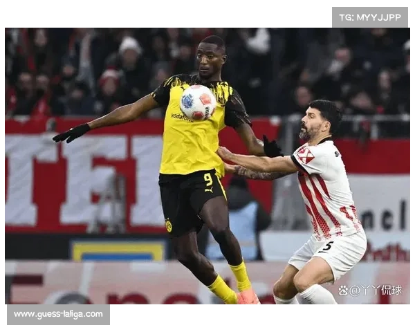 沃尔夫斯堡保级压力下的战术调整与韧性